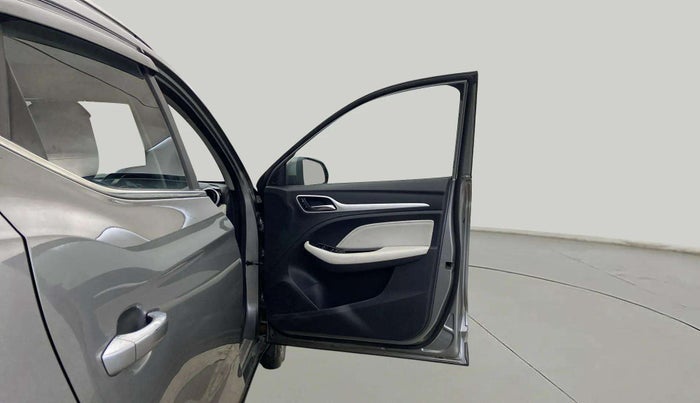 2021 MG ASTOR SHARP 1.5 CVT, Petrol, Automatic, 57,081 km, RHS Front Door