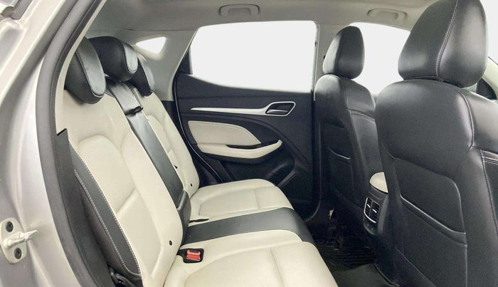 2021 MG ASTOR SHARP 1.5 CVT, Petrol, Automatic, 57,081 km, Right Side Rear Door Cabin