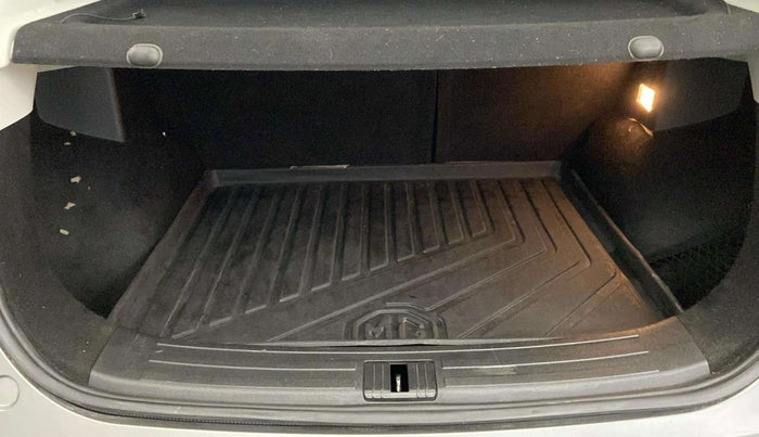 2021 MG ASTOR SHARP 1.5 CVT, Petrol, Automatic, 57,081 km, Boot Inside