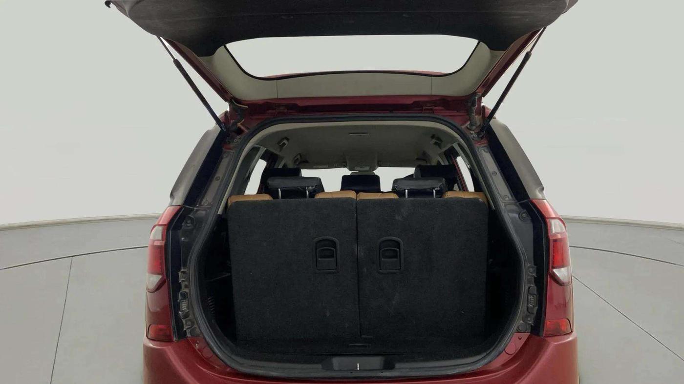 2019 Mahindra XUV500 W5, Diesel, Manual, 54,872 km, Boot Open Zoomed View