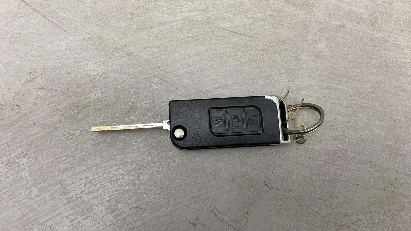 2019 Mahindra XUV500 W5, Diesel, Manual, 54,872 km, Key Close Up