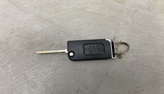 2019 Mahindra XUV500 W5, Diesel, Manual, 54,649 km, Key Close Up