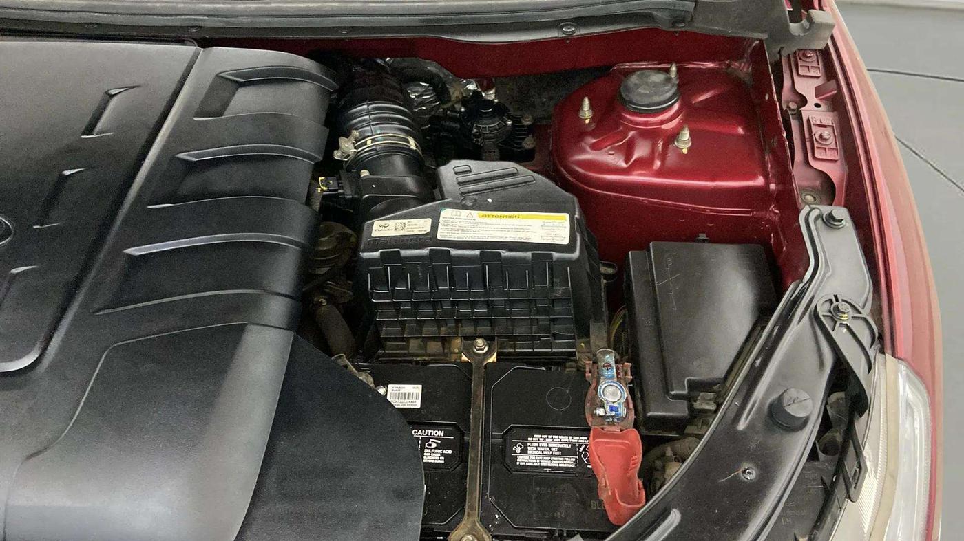 2019 Mahindra XUV500 W5, Diesel, Manual, 54,872 km, Engine View - Left