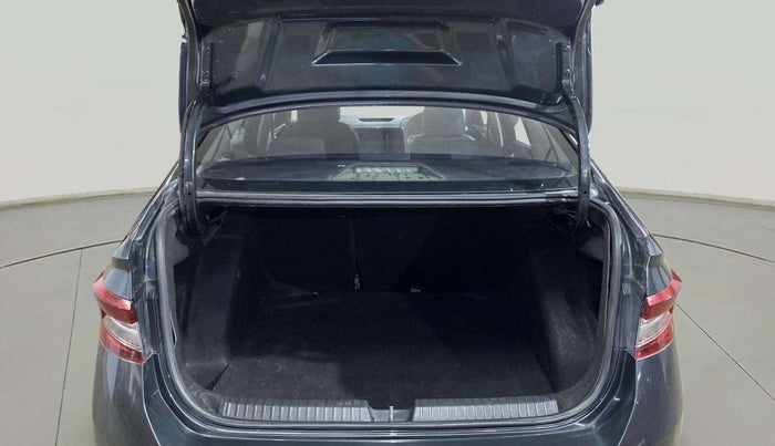 2022 Skoda SLAVIA STYLE 1.0L TSI MT, Petrol, Manual, 30,259 km, Boot Open Zoomed View
