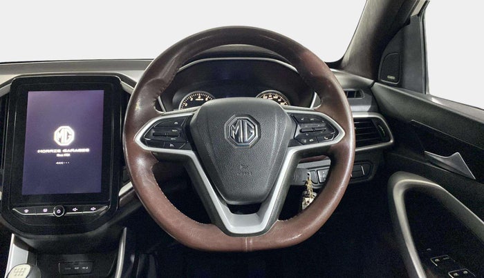 2020 MG HECTOR SUPER HYBRID 1.5 PETROL, Petrol, Manual, 43,049 km, Steering Wheel Close Up