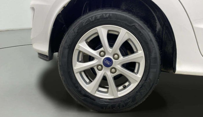 2019 Ford New Figo TITANIUM 1.2 PETROL MT, Petrol, Manual, 79,172 km, Right Rear Wheel