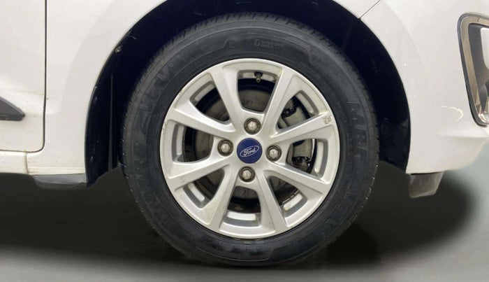 2019 Ford New Figo TITANIUM 1.2 PETROL MT, Petrol, Manual, 79,172 km, Right Front Wheel