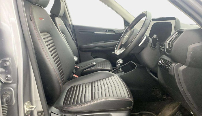 2021 KIA SONET GTX PLUS 1.5 AT, Diesel, Automatic, 74,266 km, Right Side Front Door Cabin