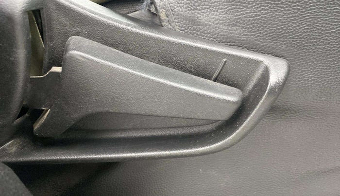 2022 Maruti S PRESSO VXI+, Petrol, Manual, 23,347 km, Driver Side Adjustment Panel
