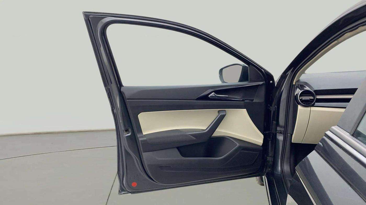 2023 Skoda SLAVIA AMBITION 1.0L TSI AT, Petrol, Automatic, 12,391 km, LHS Front Door