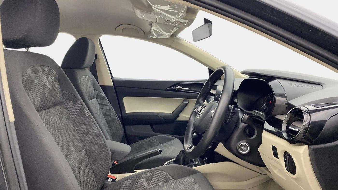 2023 Skoda SLAVIA AMBITION 1.0L TSI AT, Petrol, Automatic, 12,391 km, Right Side Front Door Cabin