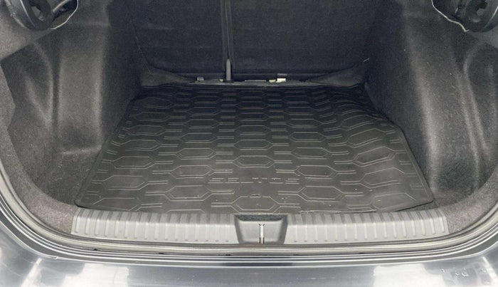 2023 Skoda SLAVIA AMBITION 1.0L TSI AT, Petrol, Automatic, 11,993 km, Boot Inside