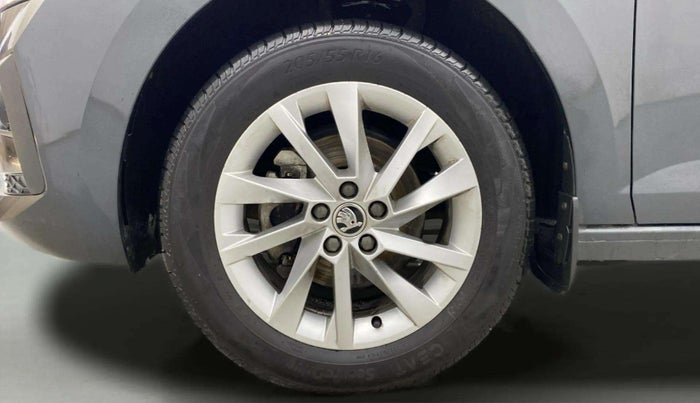 2023 Skoda SLAVIA AMBITION 1.0L TSI AT, Petrol, Automatic, 11,993 km, Left Front Wheel