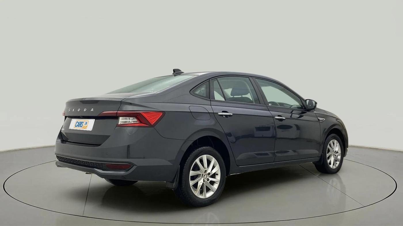 2023 Skoda SLAVIA AMBITION 1.0L TSI AT, Petrol, Automatic, 12,391 km, Right Back Diagonal