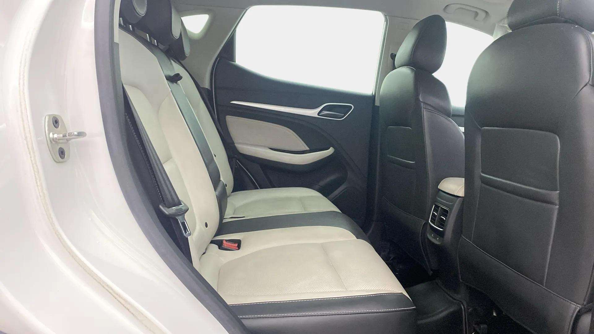 Rear-Cabin-View