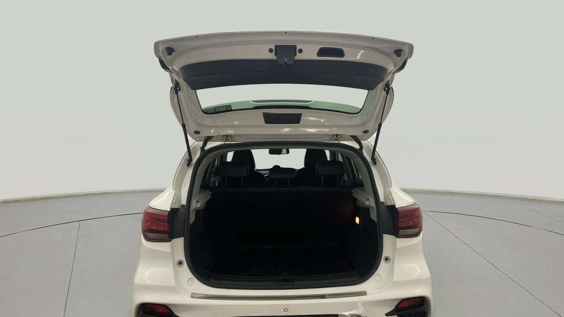 Boot-Open-Top-Half-View-43