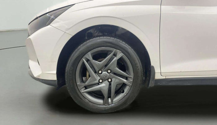 2023 Hyundai NEW I20 SPORTZ 1.2 IVT, Petrol, Automatic, 25,572 km, Left Front Wheel