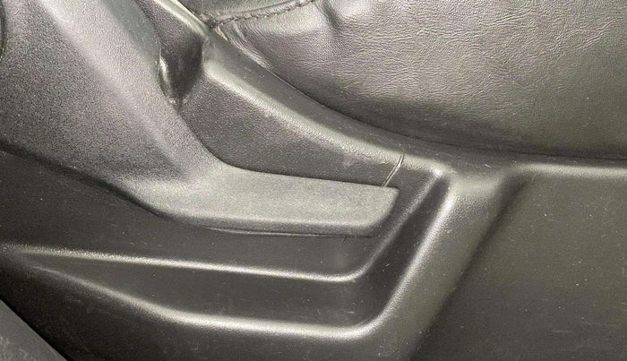 2022 Maruti New Wagon-R VXI CNG 1.0, CNG, Manual, 41,296 km, Driver Side Adjustment Panel