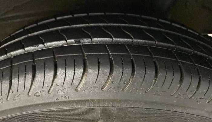 2022 Maruti New Wagon-R VXI CNG 1.0, CNG, Manual, 41,296 km, Left Rear Tyre Tread