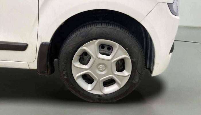 2022 Maruti New Wagon-R VXI CNG 1.0, CNG, Manual, 41,296 km, Right Front Wheel