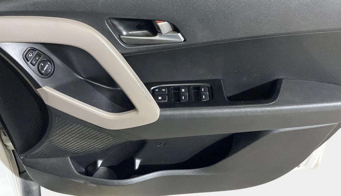 2017 Hyundai Creta SX PLUS 1.6 PETROL, Petrol, Manual, 74,457 km, Driver Side Door Panels Control