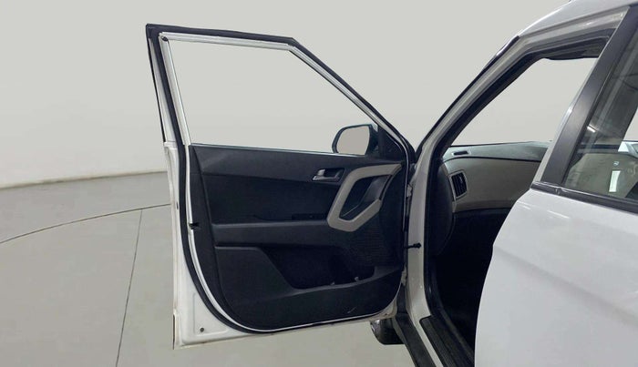 2017 Hyundai Creta SX PLUS 1.6 PETROL, Petrol, Manual, 74,457 km, LHS Front Door