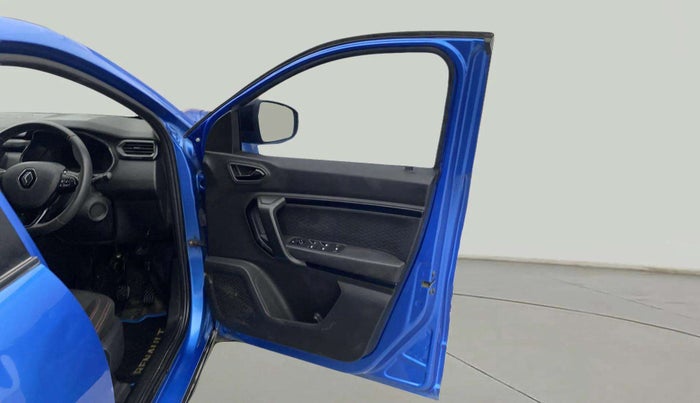 2022 Renault Kiger RXZ MT, Petrol, Manual, 32,706 km, RHS Front Door