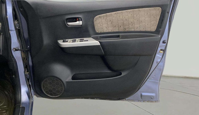 2014 Maruti Wagon R 1.0 VXI, Petrol, Manual, 39,908 km, Driver Side Door Panels Control