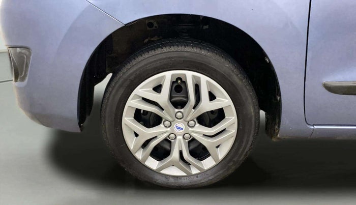 2014 Maruti Wagon R 1.0 VXI, Petrol, Manual, 39,908 km, Left Front Wheel