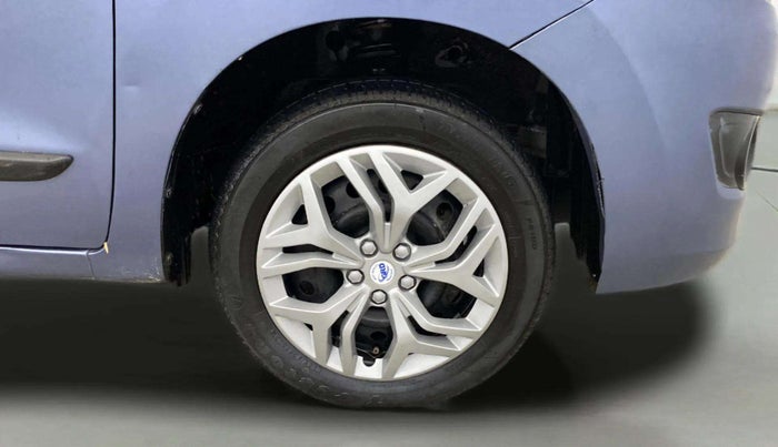 2014 Maruti Wagon R 1.0 VXI, Petrol, Manual, 39,908 km, Right Front Wheel