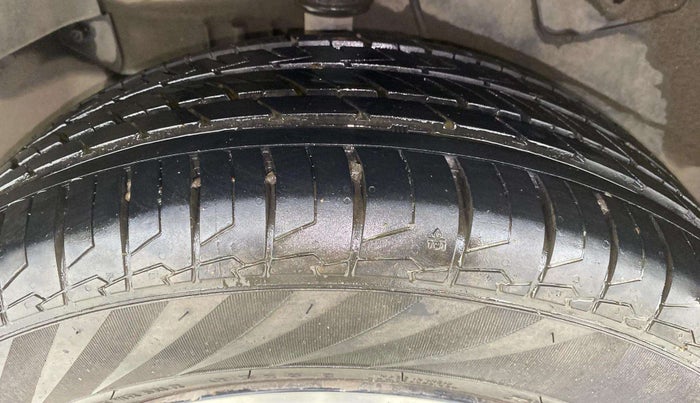 2019 Tata NEXON XZA PLUS PETROL, Petrol, Automatic, 52,997 km, Right Rear Tyre Tread