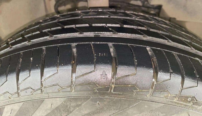 2019 Tata NEXON XZA PLUS PETROL, Petrol, Automatic, 52,997 km, Right Front Tyre Tread
