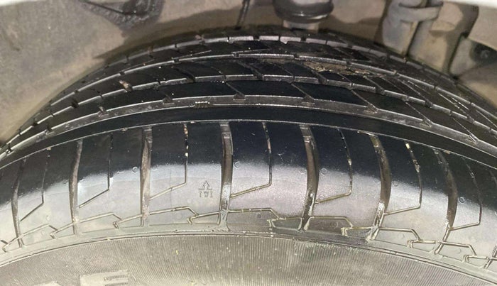 2019 Tata NEXON XZA PLUS PETROL, Petrol, Automatic, 52,997 km, Left Rear Tyre Tread