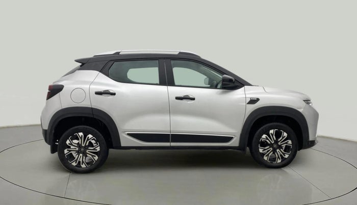 2022 Renault Kiger RXZ AMT, Petrol, Automatic, 42,532 km, Right Side View