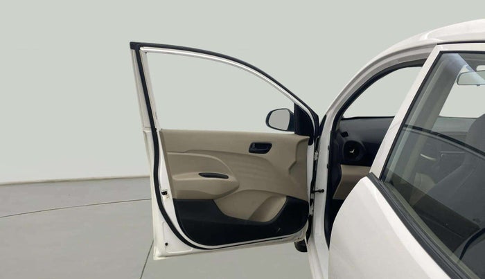 2020 Hyundai NEW SANTRO SPORTZ MT, Petrol, Manual, 14,306 km, LHS Front Door