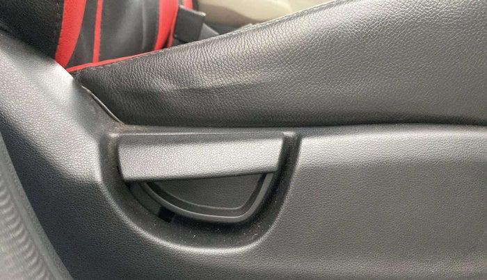 2020 Hyundai NEW SANTRO SPORTZ MT, Petrol, Manual, 14,306 km, Driver Side Adjustment Panel