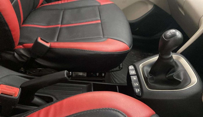 2020 Hyundai NEW SANTRO SPORTZ MT, Petrol, Manual, 14,306 km, Gear Lever