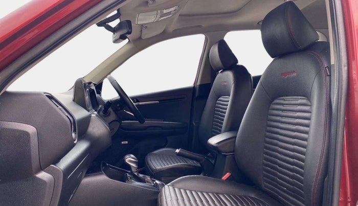 2020 KIA SONET GTX PLUS 1.5 AT, Diesel, Automatic, 81,133 km, Right Side Front Door Cabin