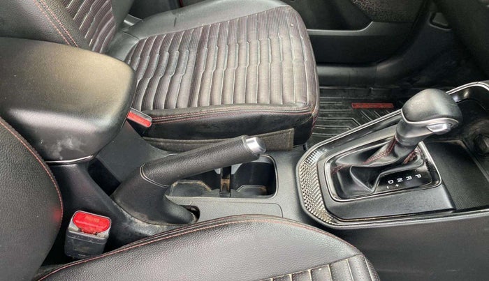 2020 KIA SONET GTX PLUS 1.5 AT, Diesel, Automatic, 81,133 km, Gear Lever
