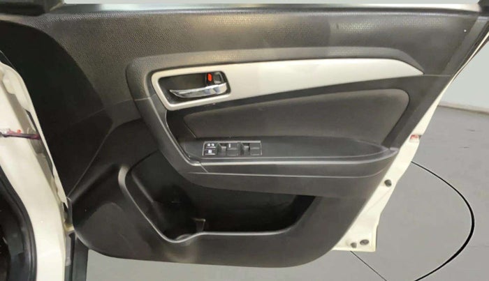 2022 Maruti Vitara Brezza ZXI, Petrol, Manual, 36,967 km, Driver Side Door Panels Control
