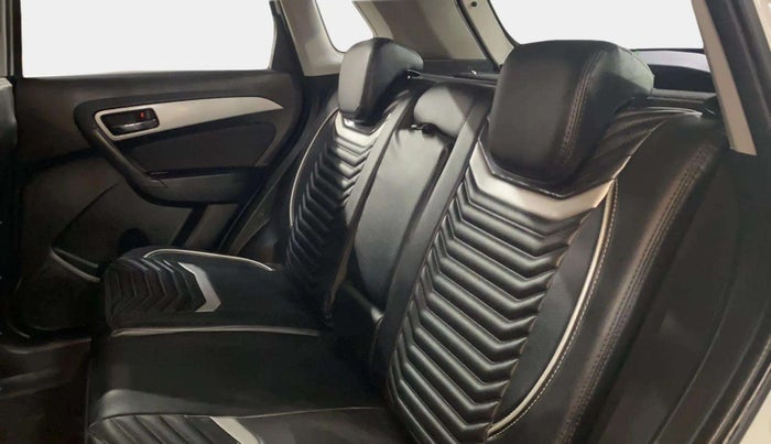 2022 Maruti Vitara Brezza ZXI, Petrol, Manual, 36,967 km, Right Side Rear Door Cabin
