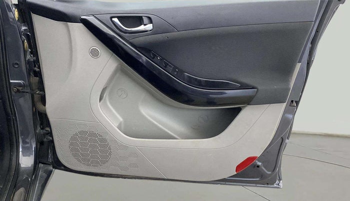 2019 Tata NEXON XZA PLUS PETROL, Petrol, Automatic, 25,786 km, Driver Side Door Panels Control