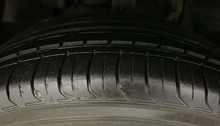 2019 Tata NEXON XZA PLUS PETROL, Petrol, Automatic, 25,786 km, Left Front Tyre Tread