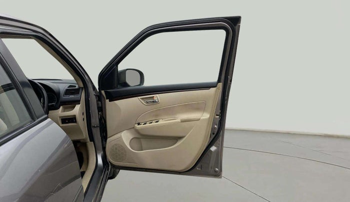 2013 Maruti Swift Dzire VXI, Petrol, Manual, 1,24,101 km, RHS Front Door