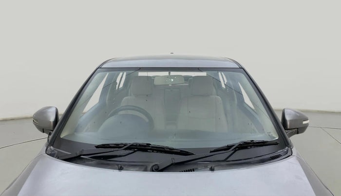 2013 Maruti Swift Dzire VXI, Petrol, Manual, 1,24,101 km, Front Windshield