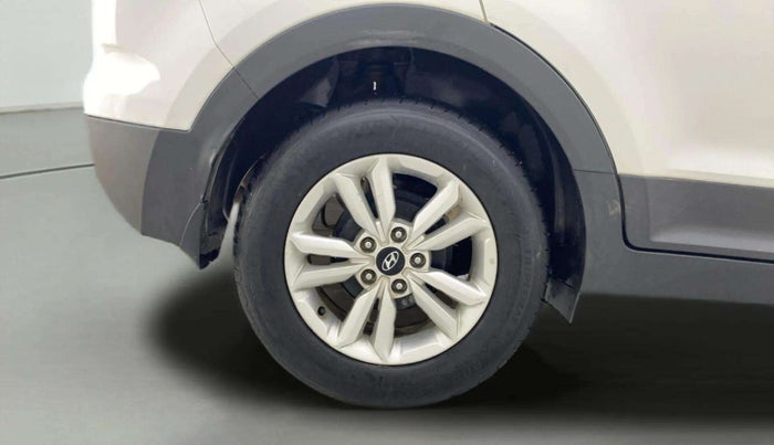 2015 Hyundai Creta SX PLUS 1.6 PETROL, Petrol, Manual, 51,077 km, Right Rear Wheel