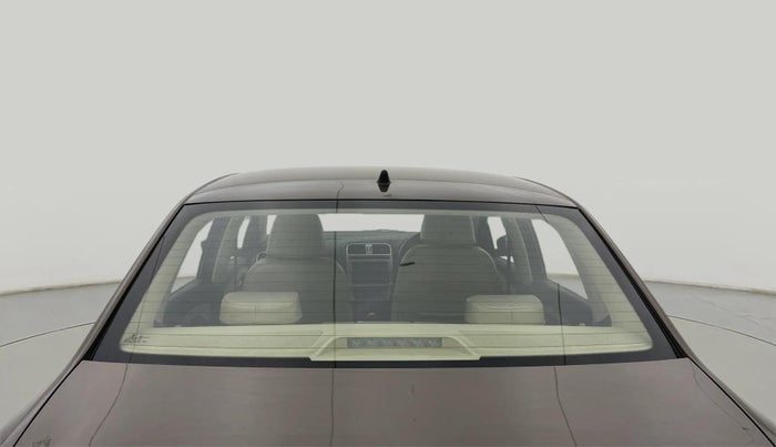 2017 Volkswagen Ameo HIGHLINE1.2L PLUS 16 ALLOY, Petrol, Manual, 30,835 km, Rear Windshield