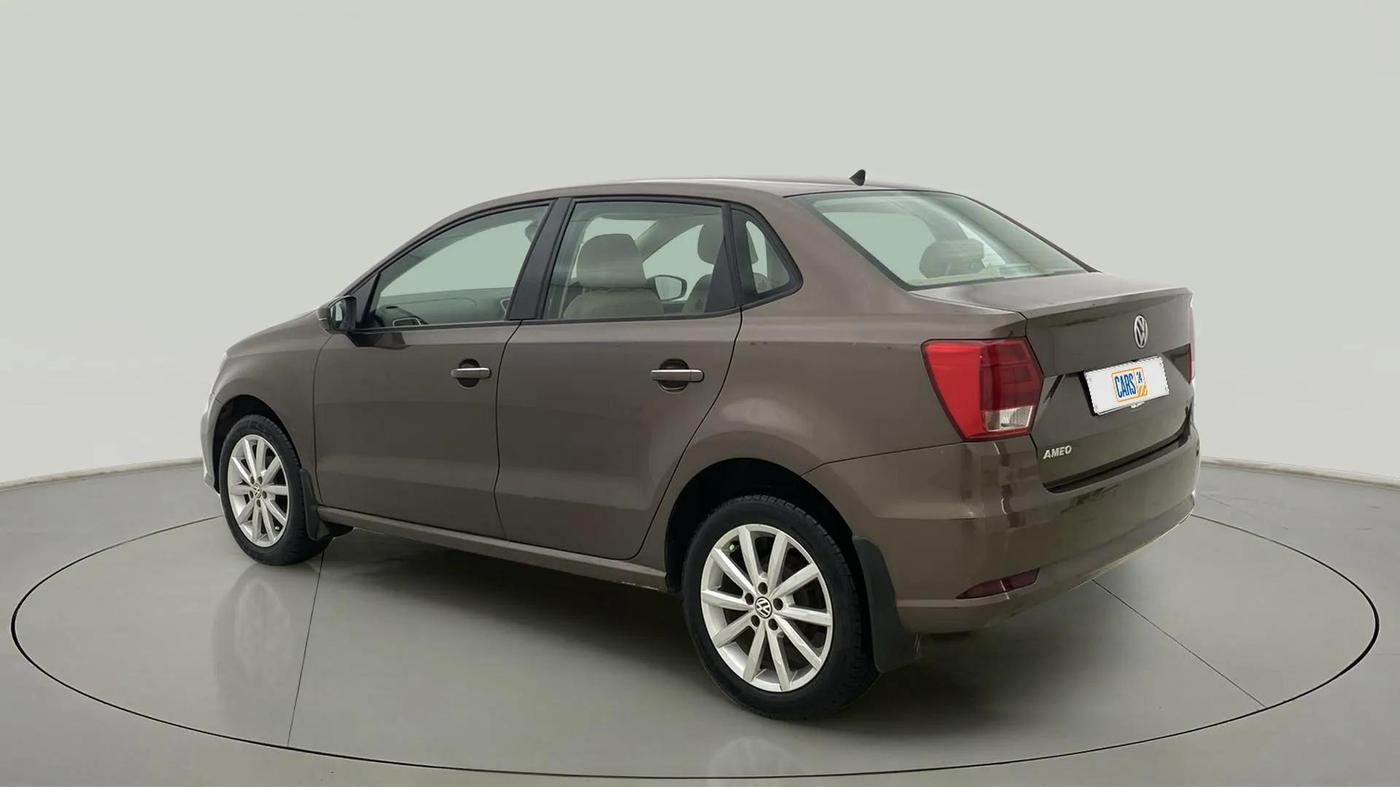 2017 Volkswagen Ameo HIGHLINE1.2L PLUS 16 ALLOY, Petrol, Manual, 30,905 km, Left Back Diagonal