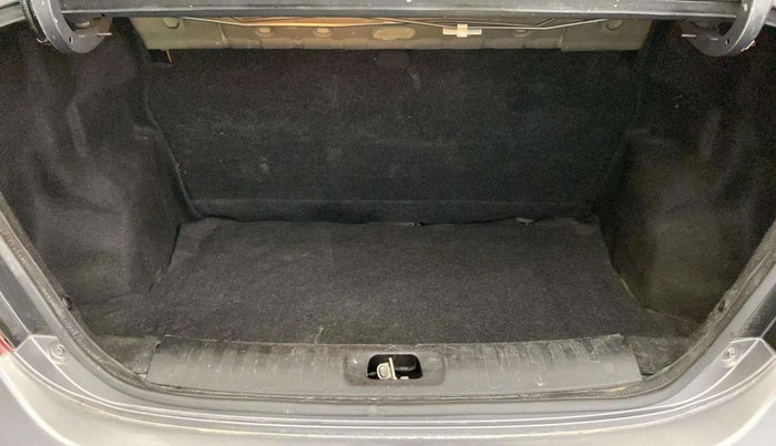 2013 Maruti Swift Dzire ZXI, Petrol, Manual, 61,504 km, Boot Inside