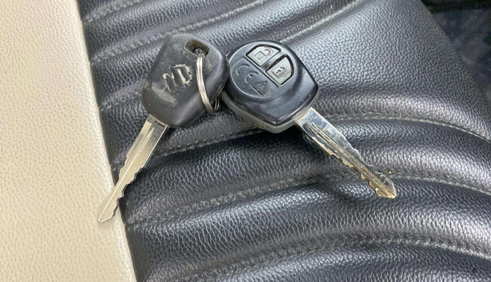 2023 Maruti Alto K10 VXI PLUS, Petrol, Manual, 24,643 km, Key Close Up